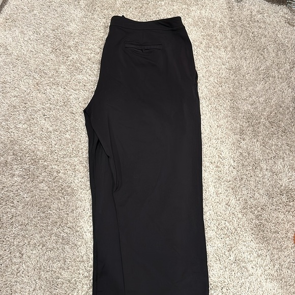 women’s lululemon straight leg pant ! - Picture 2 of 4